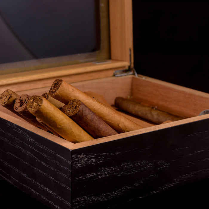 how long can a cigar last outside a humidor