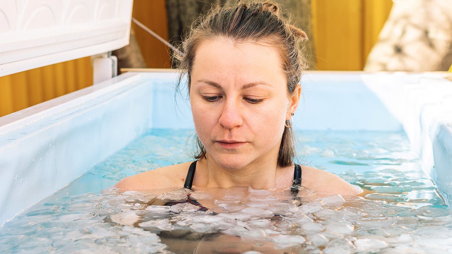 Cold Therapy for Weight Loss: Do Ice Baths Burn Fats